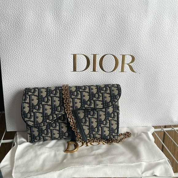 Dior cross body bag. Original comes with receipt and original box and bag. - Picture 1 of 11